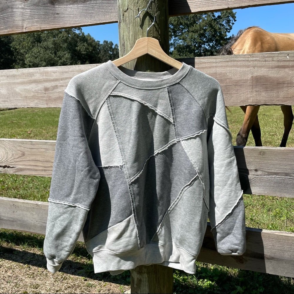 Frame crewneck sweatshirt!